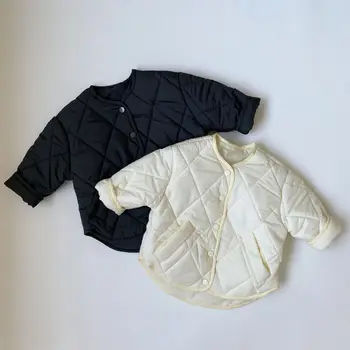 2023 Зима Универсальная Хлопчатобумажная одежда с ромбовидной решеткой Для маленьких девочек Утолщенное пальто Для мальчиков Детская простая теплая стеганая куртка