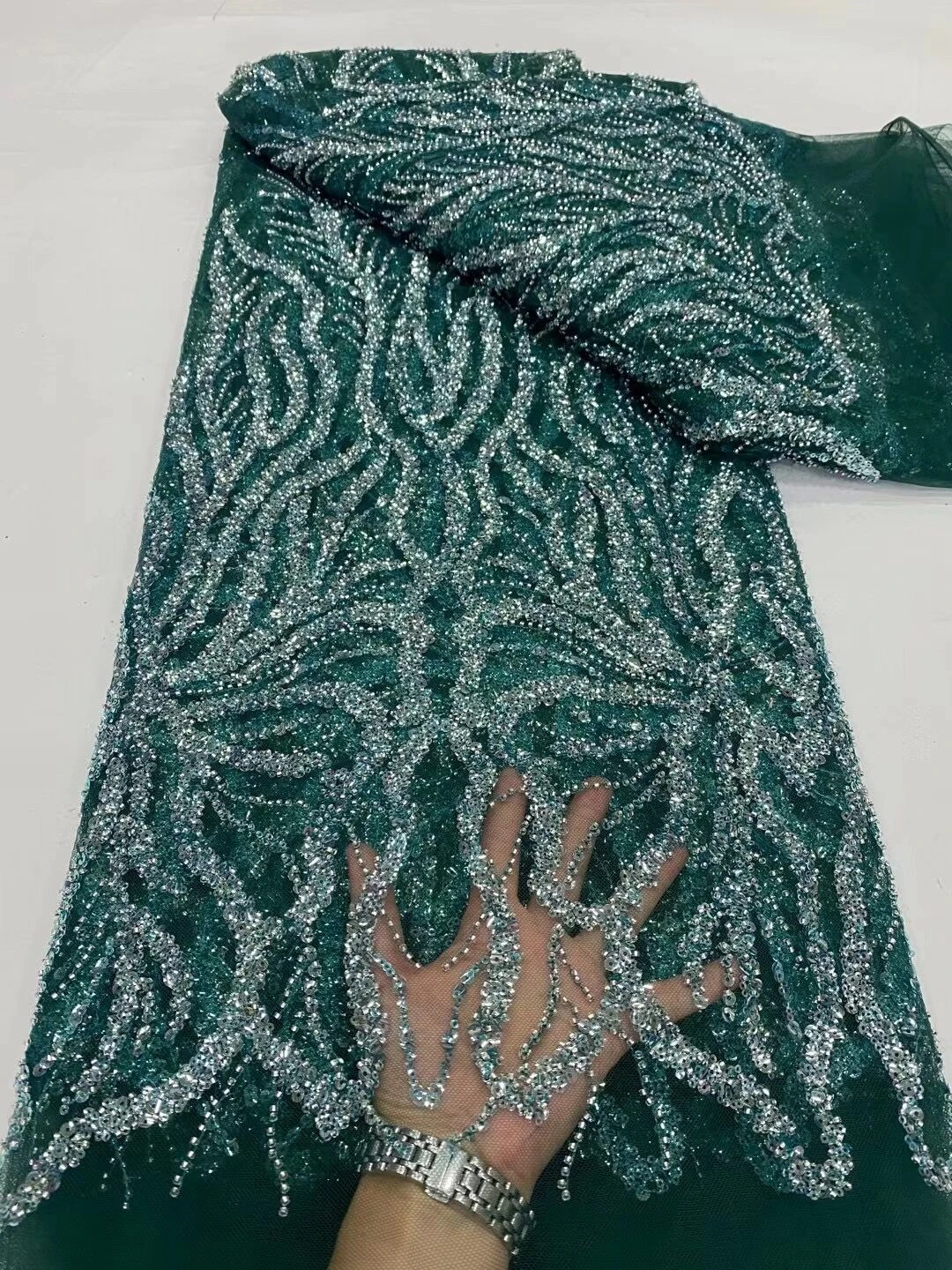 Африканская кружевная ткань 5 ярдов, вышивка 2023 года, Нигерийская кружевная ткань, высококачественный шнур, золотисто-белое Французское сетчатое кружево для свадебного платья Изображение 1