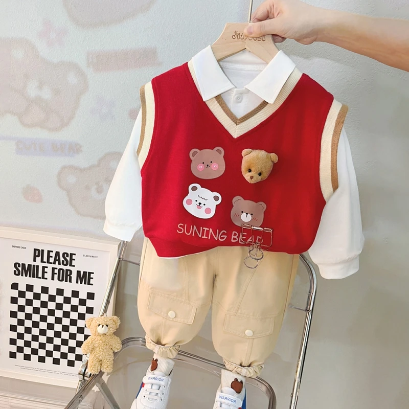 Новая весенне-осенняя детская одежда для мальчиков, костюмы, жилет с рисунком Медведя из мультфильма, хлопчатобумажная рубашка, брюки, повседневная одежда для малышей, 3 шт./компл. Изображение 0