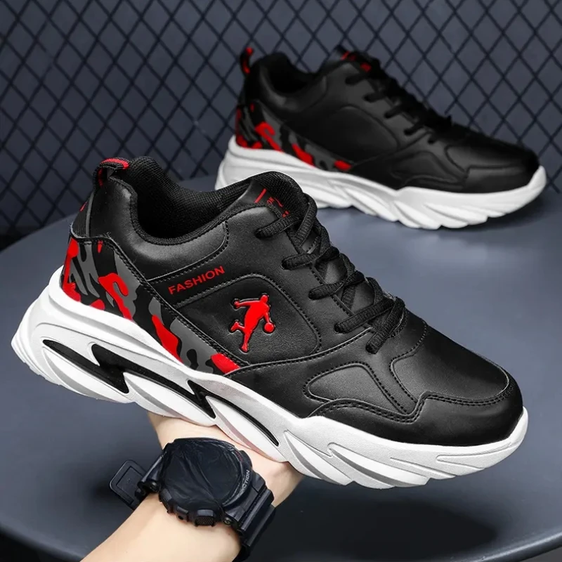Новые кроссовки Летние Легкие дышащие мужские кроссовки Удобная спортивная обувь для прогулок на открытом воздухе Вулканизированная обувь для мужчин Изображение 4