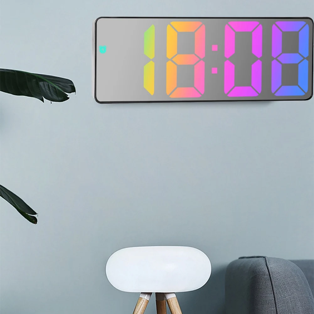 Цифровой будильник с красочным светодиодным дисплеем Современные настольные светодиодные часы для дома (модель White Shell-Mirror C) Изображение 2